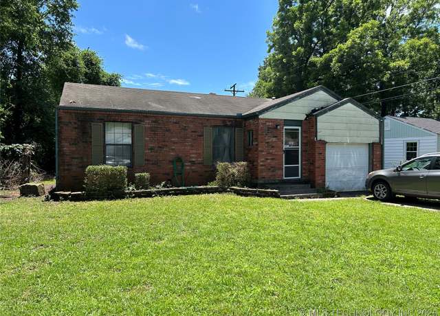 Property at 1621 Center Ln, Muskogee, OK 74403, 2 beds, 1 bath