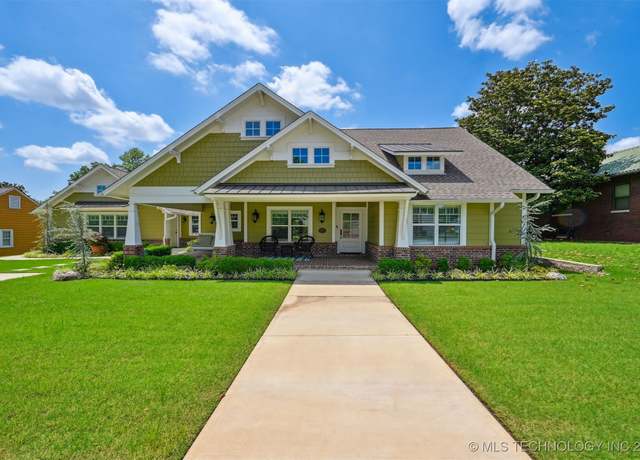 Property at 708 N Main St, Broken Arrow, OK 74012, 3 beds, 3 baths