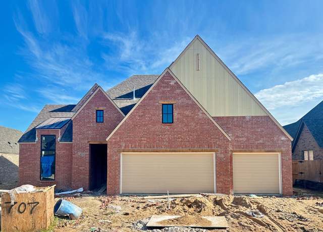 Property at 707 E 148th Pl S, Glenpool, OK 74033, 3 beds, 3 baths