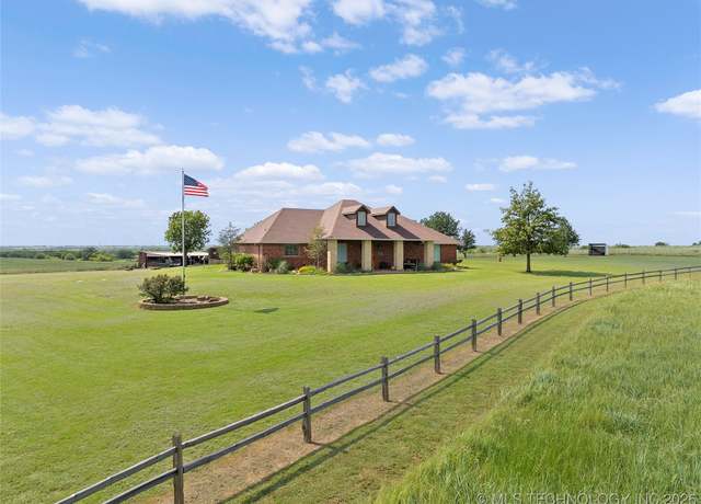 Property at 10738 Cemetery Rd, Marietta, OK 73448, 3 beds, 2 baths