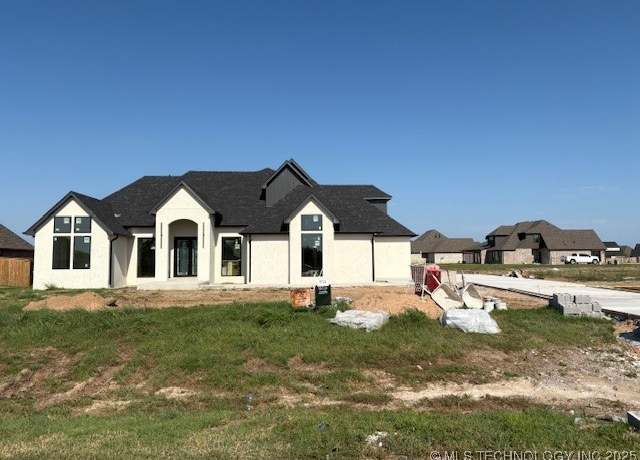 Property at 17815 S 42nd EastAvenue, Bixby, OK 74008, 4 beds, 3.5 baths