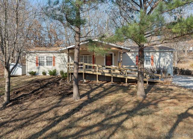 Property at 31367 Wildwood Dr, Afton, OK 74331, 3 beds, 2 baths