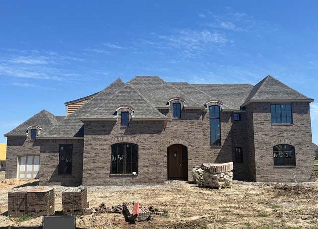 Property at 16501 S 3rd WestAvenue, Glenpool, OK 74033, 4 beds, 4.5 baths
