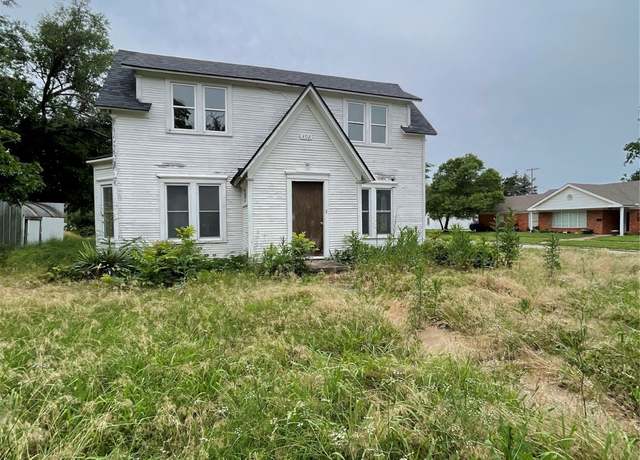 Property at 402 E 6th St, Pawhuska, OK 74056, 3 beds, 2 baths