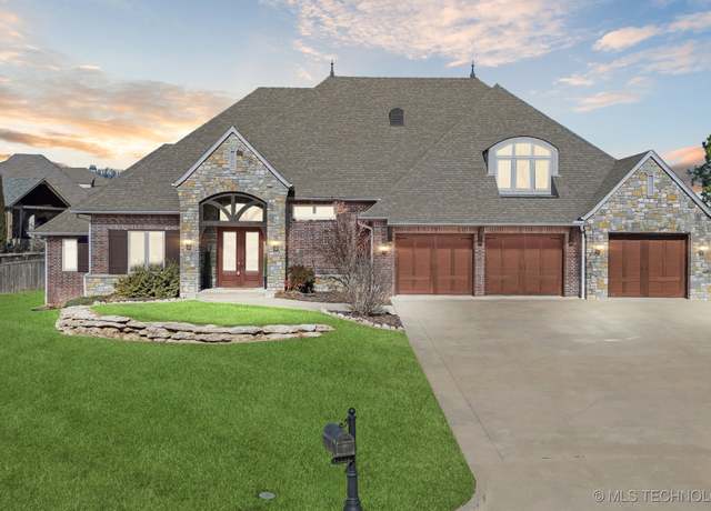 Property at 10708 S Gum St, Jenks, OK 74037, 4 beds, 3.5 baths