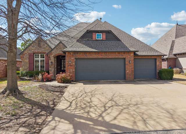 Property at 7744 S Guthrie Ave, Tulsa, OK 74132, 4 beds, 3.5 baths