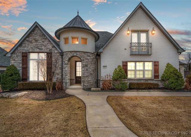 Property at 6683 E 122nd Pl S, Bixby, OK 74008, 4 beds, 4.5 baths