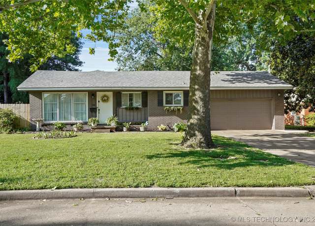 Property at 3926 E 51st Pl, Tulsa, OK 74135, 3 beds, 1.5 baths