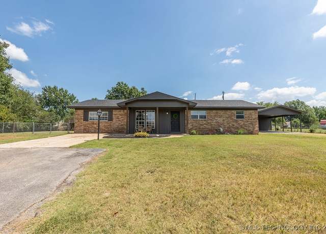 Property at 12641 S 281st East Ave, Coweta, OK 74429, 3 beds, 2 baths