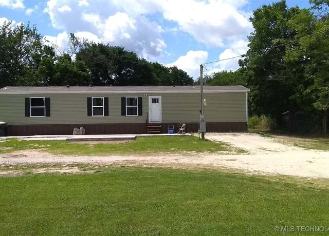 Property at 413 State Highway 1e, Allen, OK 74825, 3 beds, 2 baths