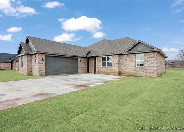 Property at 320 Sunset Way, Mead, OK 73449, 3 beds, 2 baths