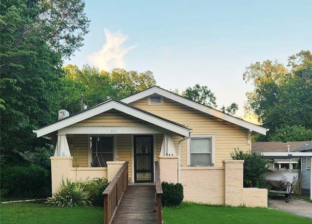 Property at 1711 S Saint Louis Ave, Tulsa, OK 74120, 3 beds, 2 baths