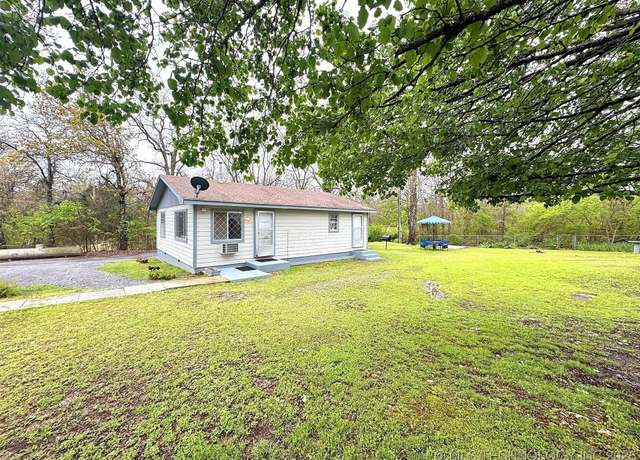Property at 18855 S 551 Rd, Welling, OK 74471, 2 beds, 1 bath