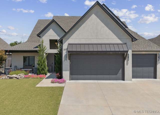Property at 6619 S Palm Pl, Broken Arrow, OK 74011, 4 beds, 3.5 baths