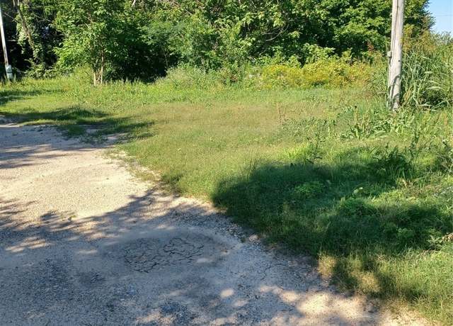 Property at E 1080, Checotah, OK 74426