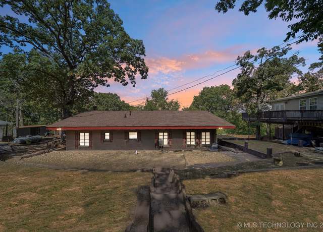 Property at 3192 W Hickory Hills Dr, Hulbert, OK 74441, 3 beds, 1.5 baths