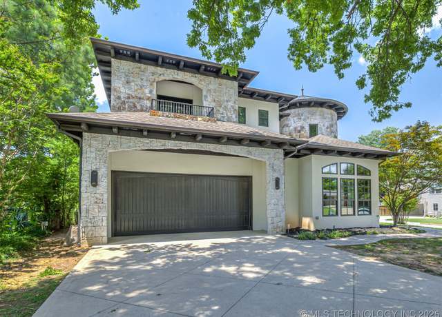 Property at 1714 E 35th St, Tulsa, OK 74105, 5 beds, 6 baths