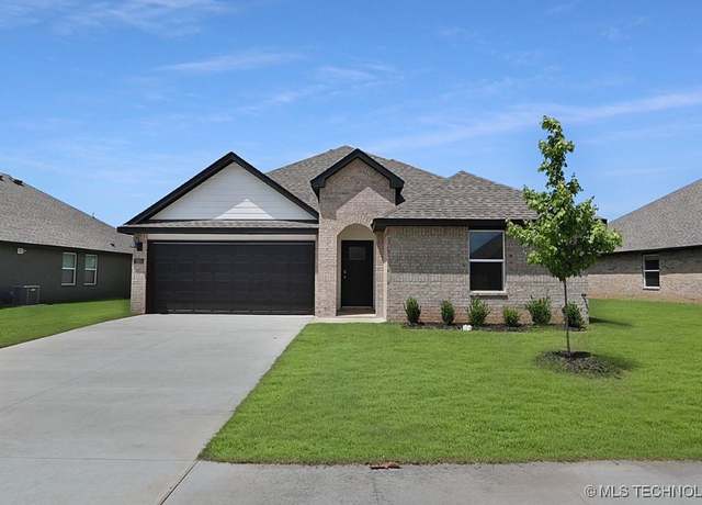 Property at 7233 E 155th Pl S, Bixby, OK 74008, 4 beds, 2 baths