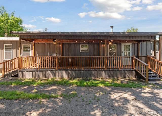 Property at 114 W Ada St, Sperry, OK 74073, 2 beds, 2 baths