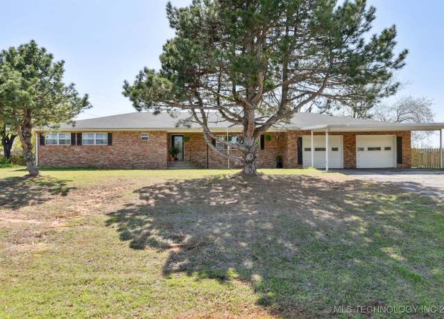 Property at 3042 State Hwy 48, Mannford, OK 74044, 3 beds, 2.5 baths
