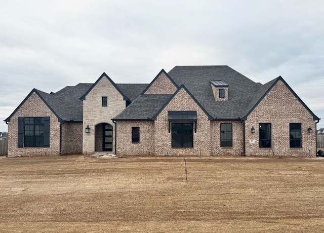 Property at 26 W 166th Pl S, Glenpool, OK 74033, 4 beds, 3.5 baths