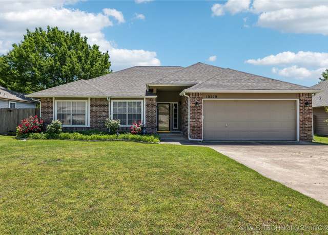 Property at 10220 E 116th Pl S, Bixby, OK 74008, 3 beds, 2 baths