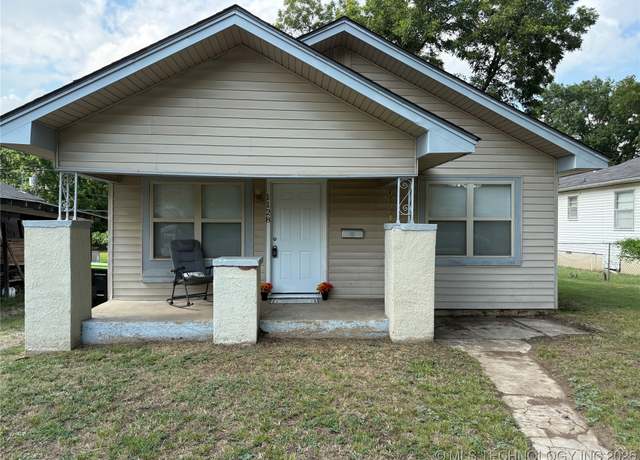 Property at 1128 E Beverly, Ada, OK 74820, 2 beds, 2 baths