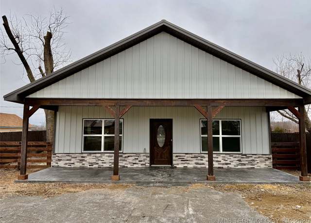Property at 234 C St SE, Inola, OK 74036, 3 beds, 2 baths