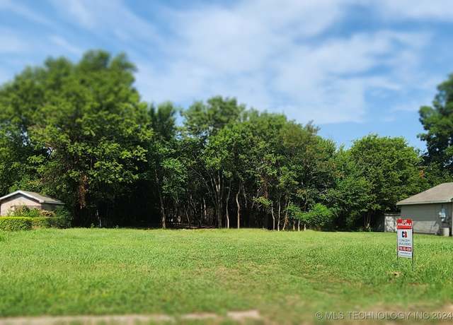 Property at 1622 N Norfolk Ave, Tulsa, OK 74106