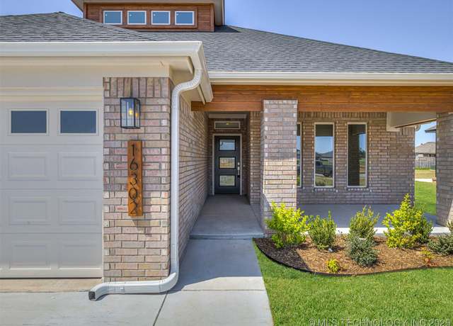 Property at 16302 S 89th Ave E, Bixby, OK 74008, 3 beds, 2 baths