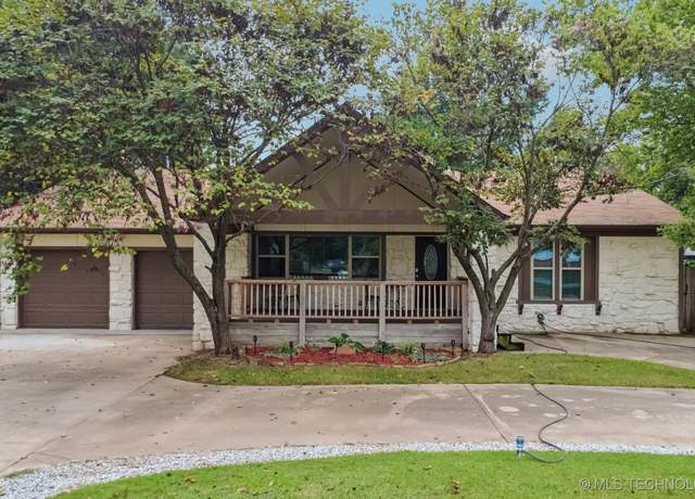 Property at 8512 E 121st St S, Bixby, OK 74008, 4 beds, 2 baths