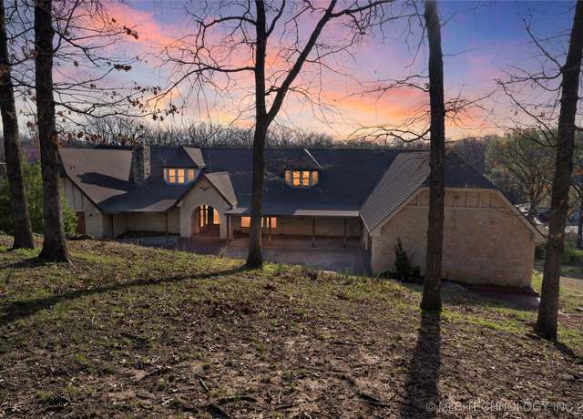 Property at 7455 S Sleepy Hollow Dr, Tulsa, OK 74136, 5 beds, 6 baths