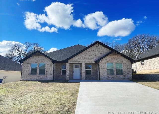 Property at 77 Watch Hill Dr, Durant, OK 74701, 4 beds, 2 baths