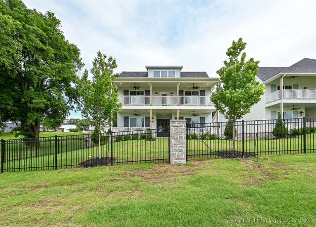 Property at 29991 S 567 Rd, Afton, OK 74331, 3 beds, 3.5 baths