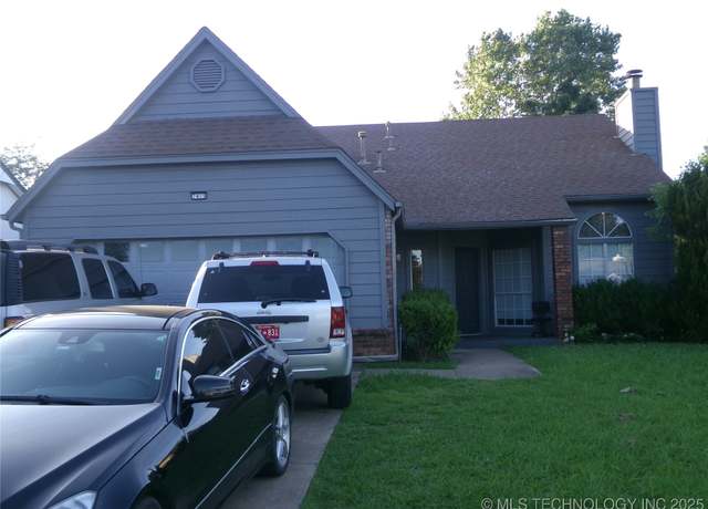 Property at 7415 E 89th Pl S, Tulsa, OK 74133, 3 beds, 2 baths