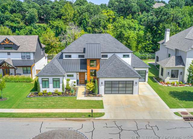 Property at 10321 S Gary Pl E, Tulsa, OK 74137, 4 beds, 5.5 baths