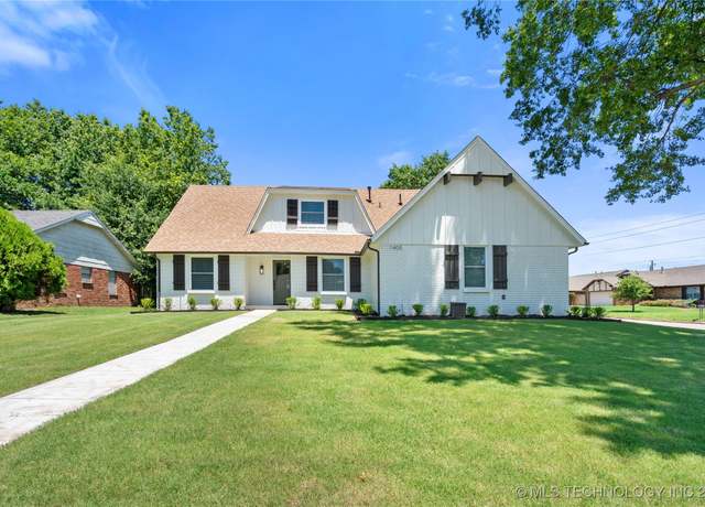 Property at 1400 W Jackson St, Broken Arrow, OK 74012, 4 beds, 2 baths