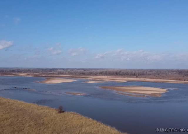 Property at 001 W Fern Mountain Rd, Muskogee, OK 74401