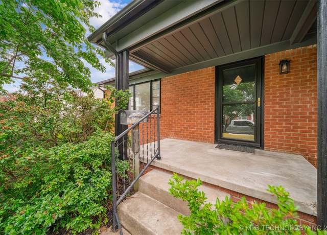 Property at 2644 S Vandalia Ave, Tulsa, OK 74114, 3 beds, 2 baths
