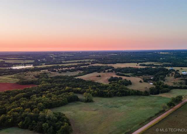 Property at 10 Westminster Ave, Guthrie, OK 73044