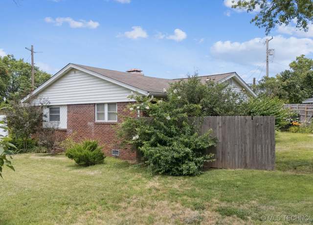 Property at 5105 E 30th Pl, Tulsa, OK 74114, 2 beds, 1 bath
