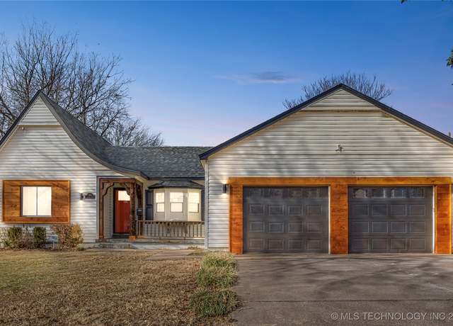 Property at 192 N College Ave, Tulsa, OK 74110, 3 beds, 2 baths