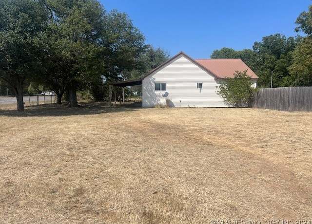 Property at 1262 Lincoln, Healdton, OK 73438, 2 beds, 1 bath