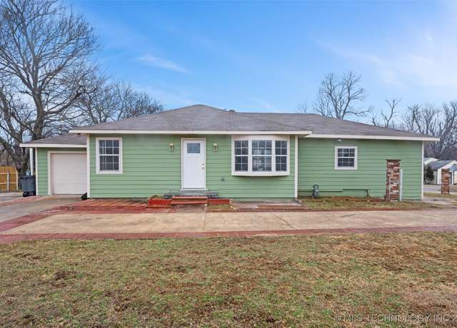 Property at 3919 E Archer St, Tulsa, OK 74115, 3 beds, 2 baths