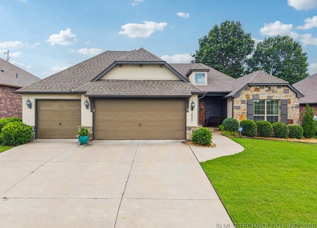 Property at 1603 W Canton Pl, Broken Arrow, OK 74012, 3 beds, 2 baths