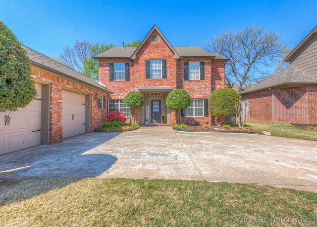 Property at 9932 S 86th EastAvenue, Tulsa, OK 74133, 3 beds, 3.5 baths