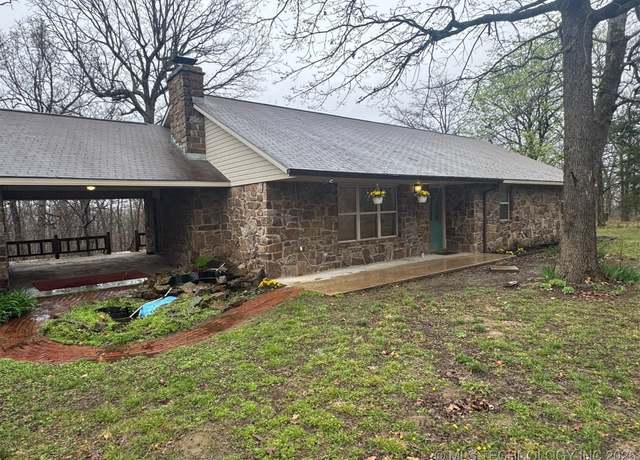 Property at 7120 E 45th St S, Muskogee, OK 74403, 3 beds, 2 baths