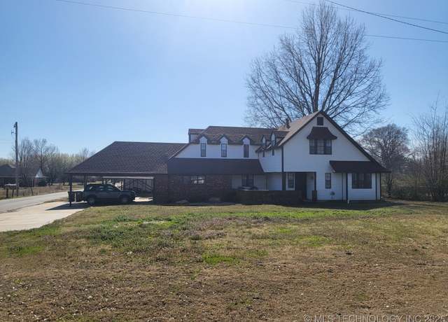 Property at 615 E Schley Dr, Vian, OK 74962, 4 beds, 4 baths