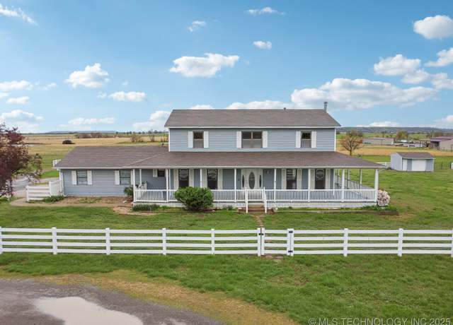 Property at 3814 S 429, Pryor, OK 74361, 4 beds, 3 baths