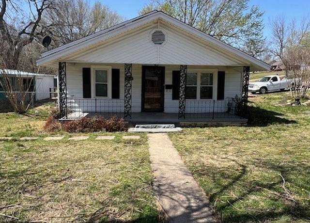 Property at 1106 N 6th St N, Mcalester, OK 74501, 3 beds, 2 baths